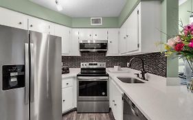 Modern Designer Inspired Fully Renovated Condo